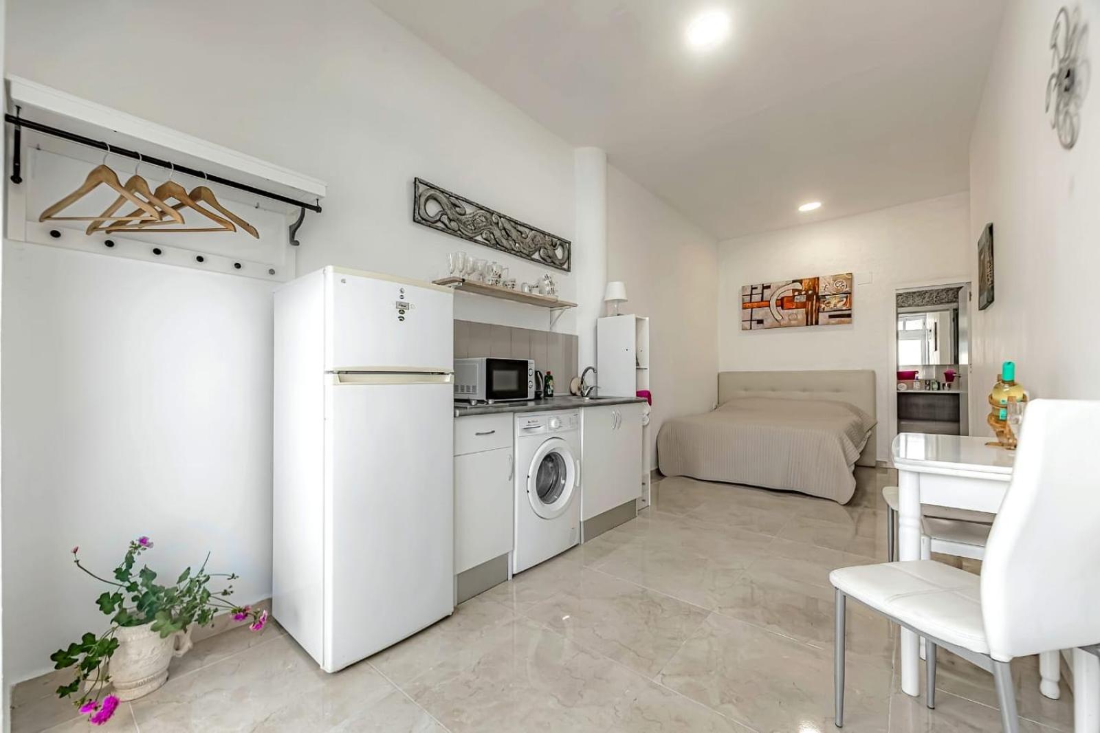 Apartment On Pinta Beach Costa Adeje  Ngoại thất bức ảnh