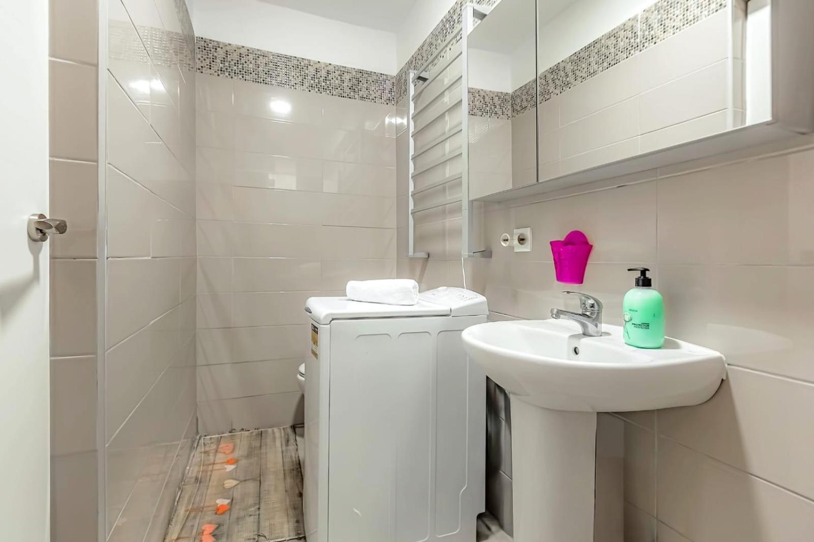 Apartment On Pinta Beach Costa Adeje  Ngoại thất bức ảnh